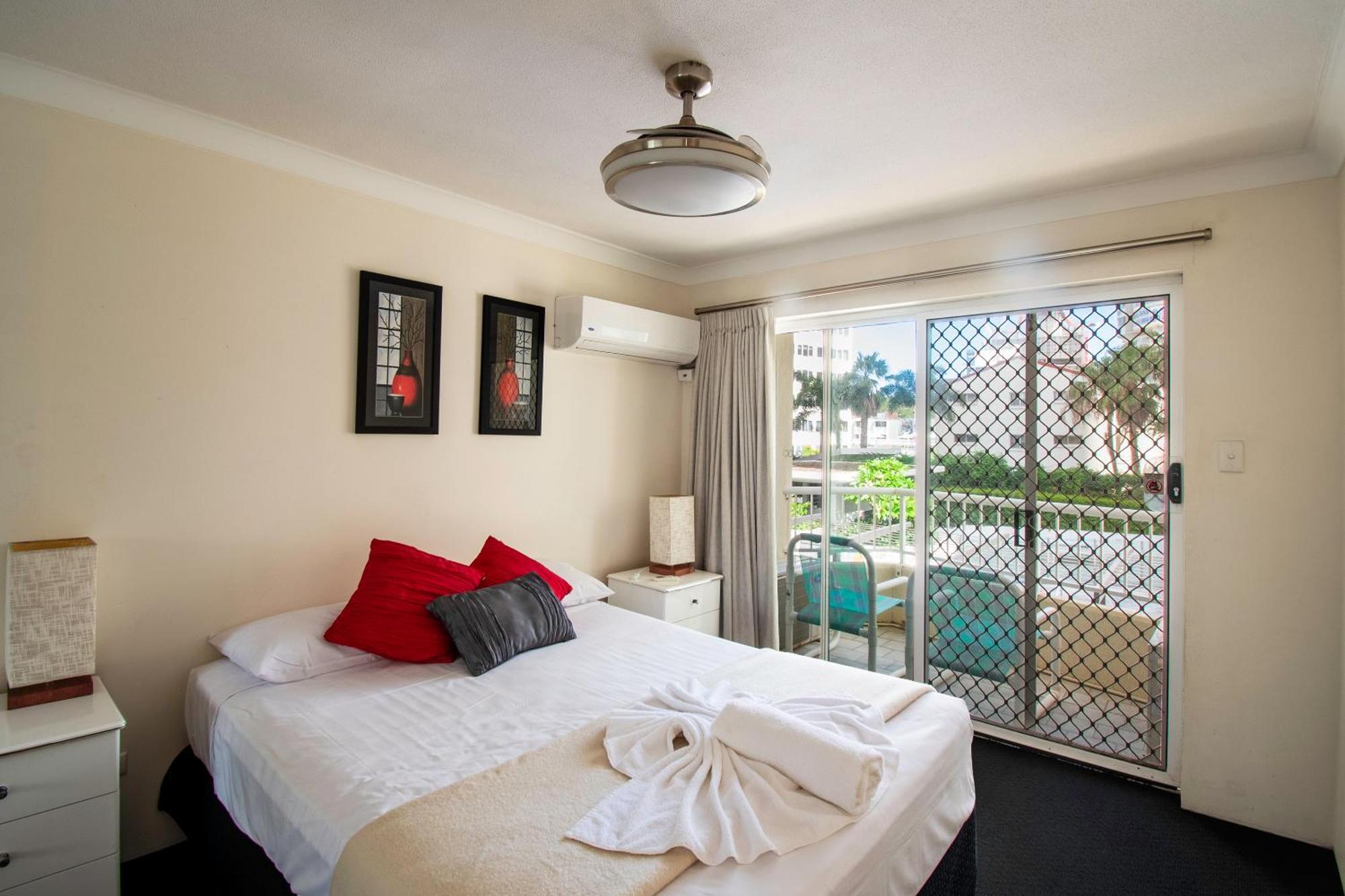 Key Largo Holiday Apartments Гоулд Коуст Екстериор снимка