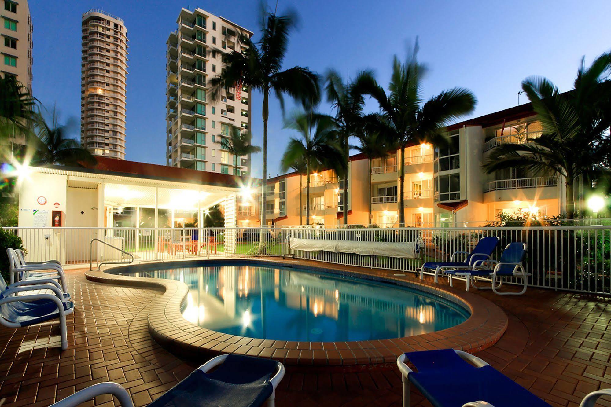 Key Largo Holiday Apartments Гоулд Коуст Екстериор снимка