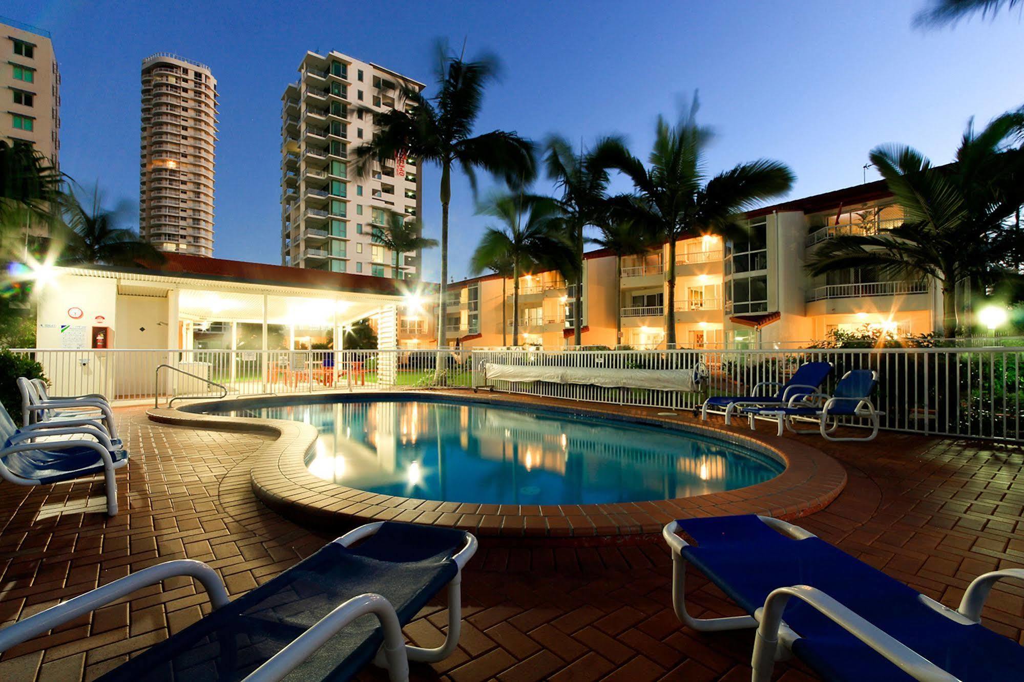Key Largo Holiday Apartments Гоулд Коуст Екстериор снимка